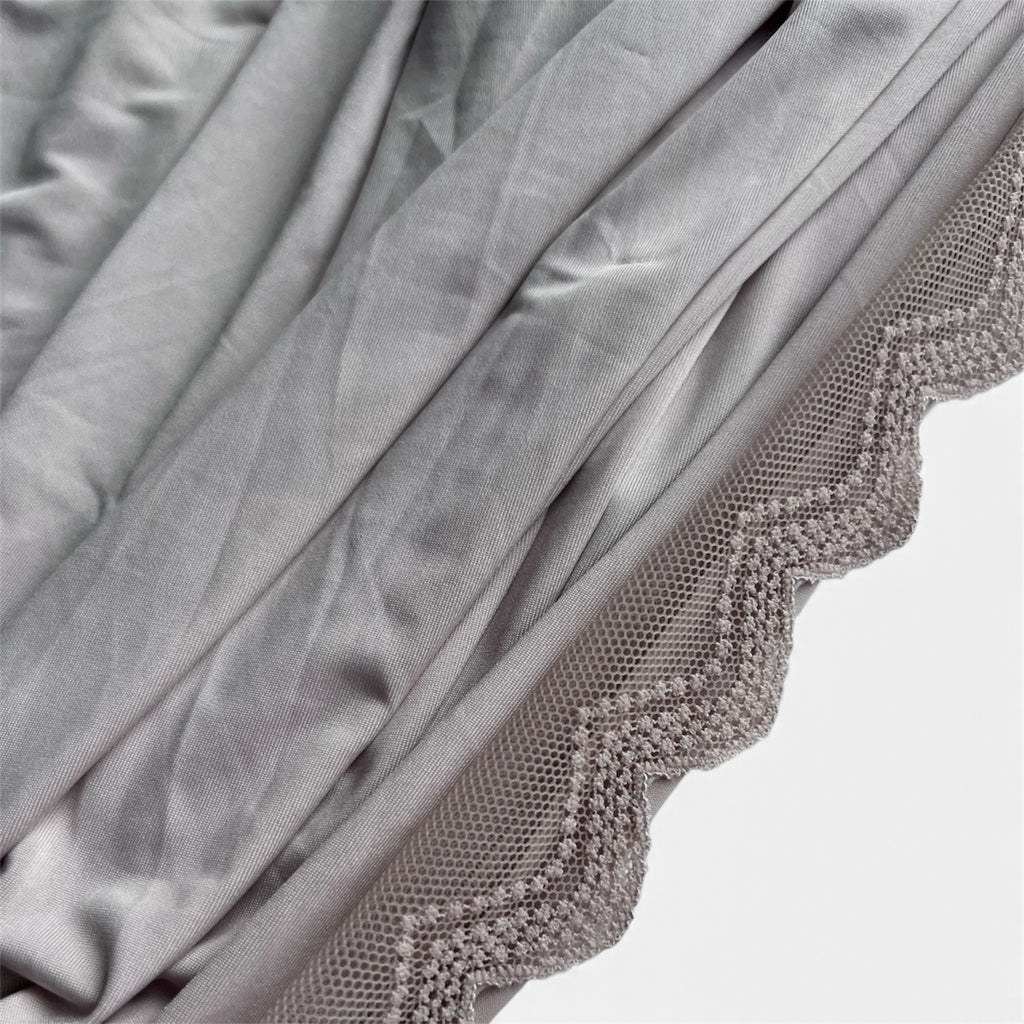 Luxe Lace in Oyster Pearl
