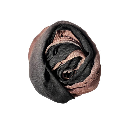 Aṭyāf in Taupe & Black