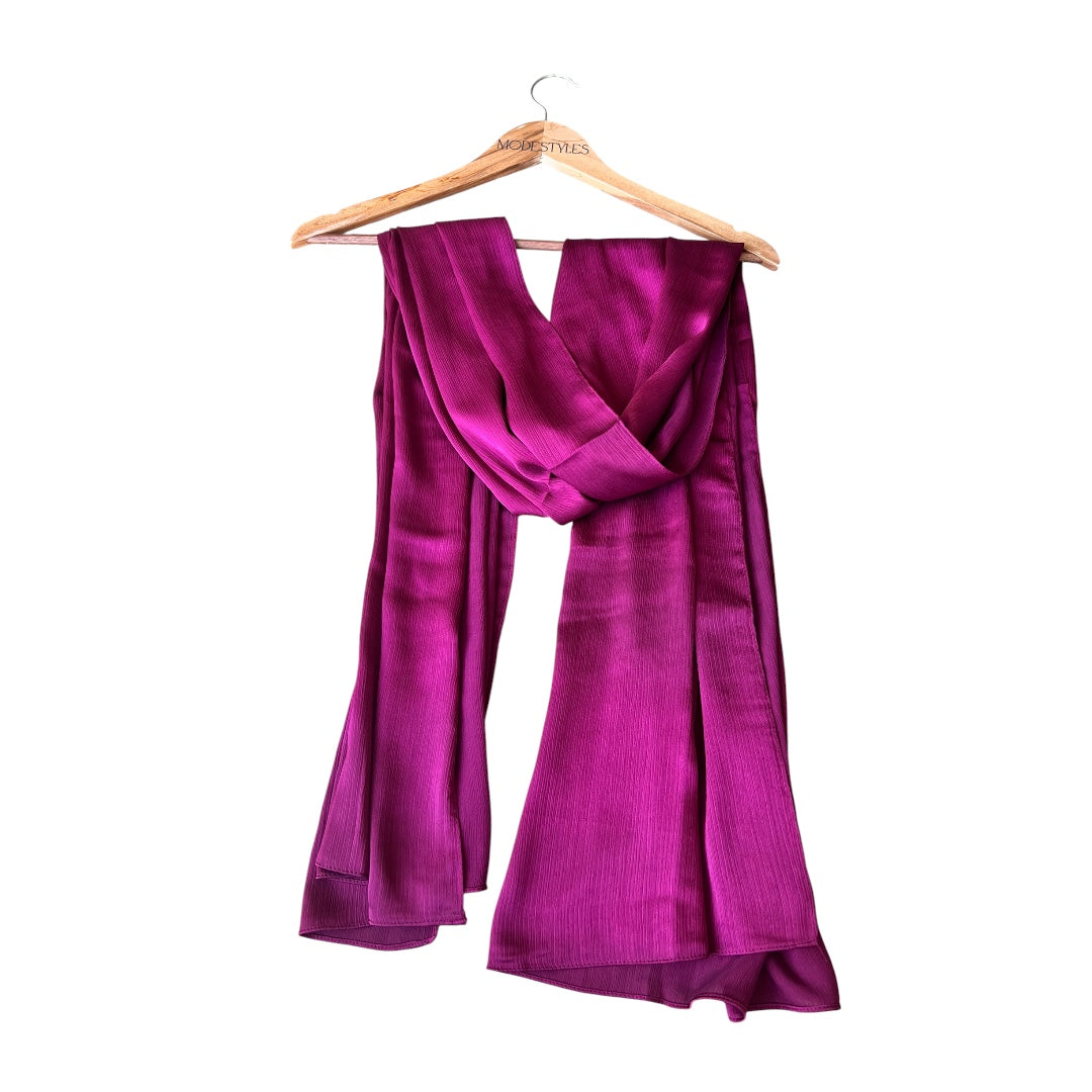 Linear Satin in Magenta