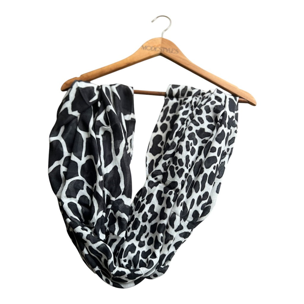 Monochrome Safari