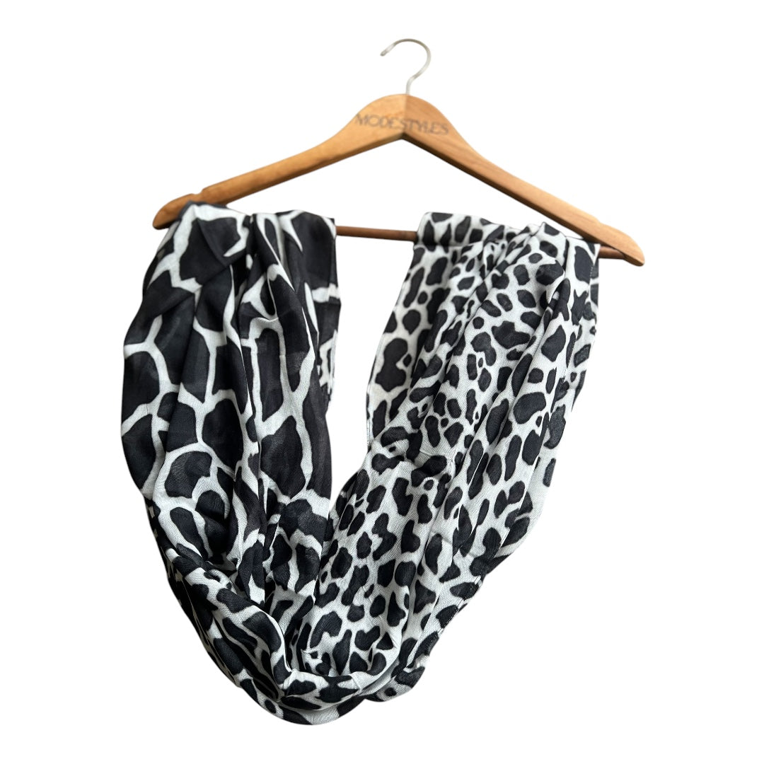 Monochrome Safari